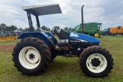 TRATOR NEW HOLLAND TL75E