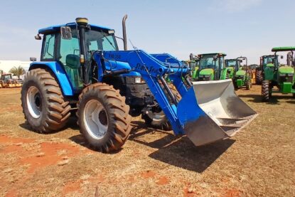 TRATOR NEW HOLLAND TS110 -C/ FRONTAL