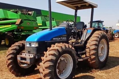 TRATOR NEW HOLLAND TL100 -PLATAFORMADO