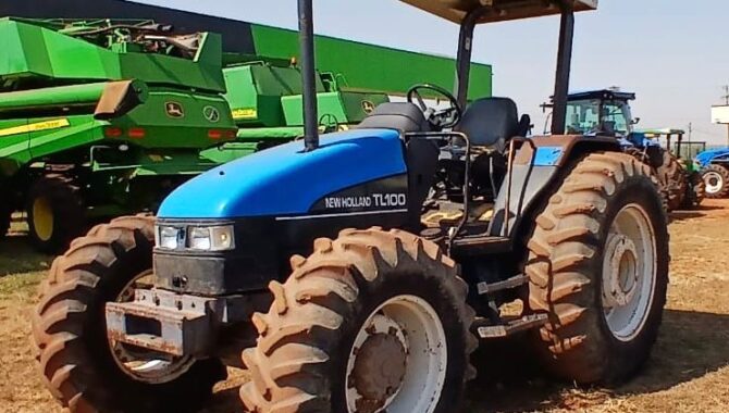 TRATOR NEW HOLLAND TL100 -PLATAFORMADO