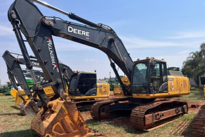 ESCAVADEIRA JOHN DEERE 350G