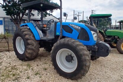 TRATOR LANDINI 130 PLATAFORMADO