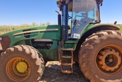 TRATOR JOHN DEERE 7230J