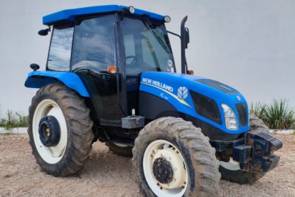 Trator New Holland TL75E – 2015