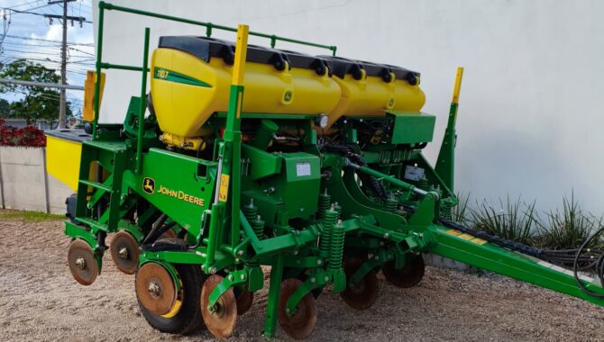 Plantadeira John Deere 1107 – 2022