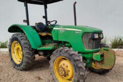 Trator John Deere 5065E – 2013